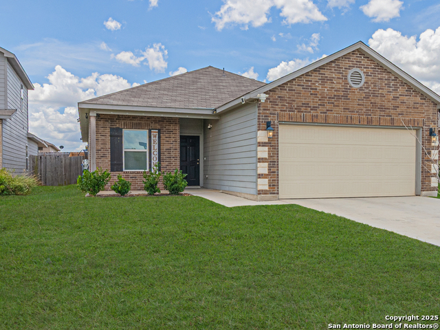 Listing photo id 1 for 14651 Latigo Loop