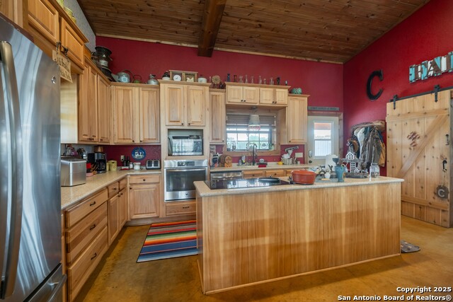 Image 12 of 43 For 462 Co Rd 763 B