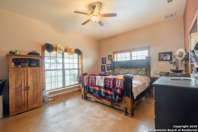 Image 15 of 43 For 462 Co Rd 763 B