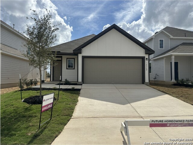 Image 2 of 33 For 14962 Fischer Garden