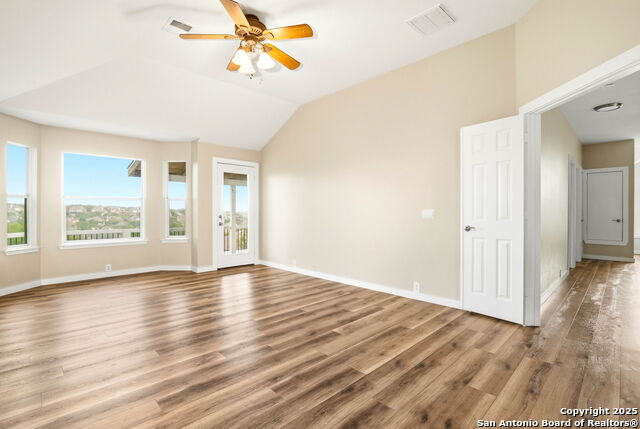 Image 13 of 31 For 21211 Rio Sabinal