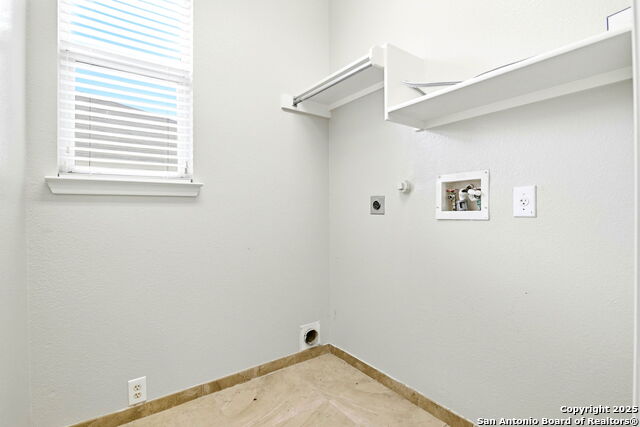 Image 25 of 31 For 21211 Rio Sabinal