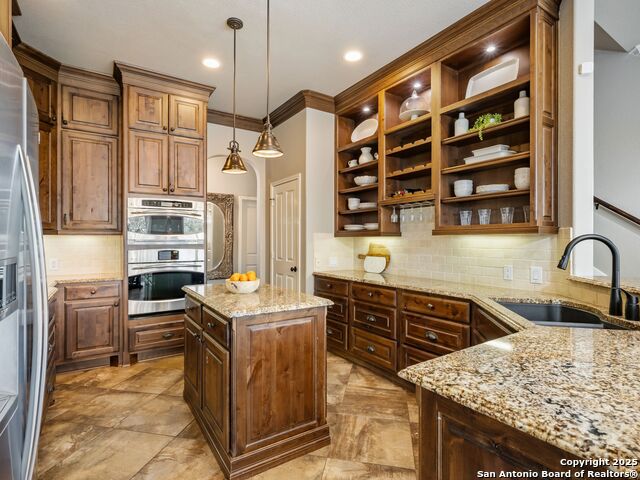 Image 17 of 55 For 22525 Fossil Ridge