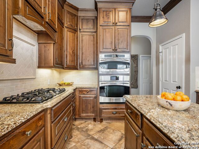 Image 20 of 55 For 22525 Fossil Ridge