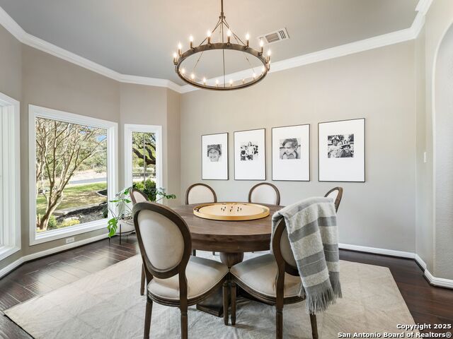 Image 8 of 55 For 22525 Fossil Ridge