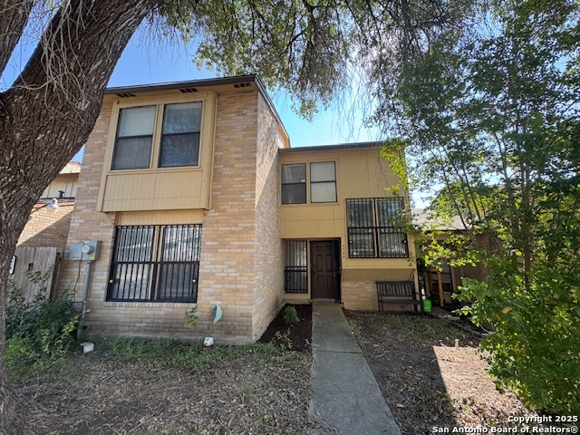 Image 2 of 13 For 8024 Winsford