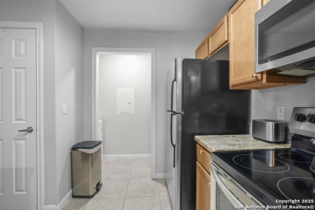 Image 13 of 27 For 7323 Snowden 1102