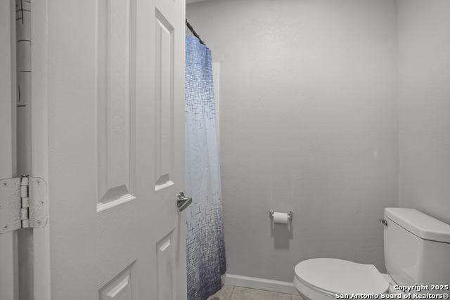 Image 21 of 27 For 7323 Snowden 1102