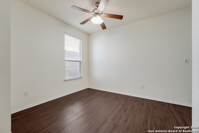 Image 4 of 23 For 9610 Pleasanton Pl