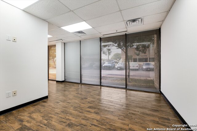 Listing photo id 3 for 12042 Blanco Rd  155