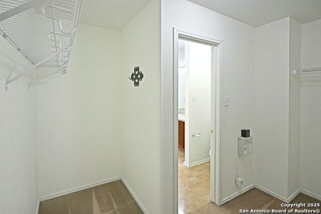 Listing photo id 30 for 3050 Button Ball