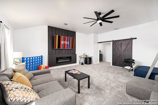 Image 21 of 32 For 8318 Braun Walk