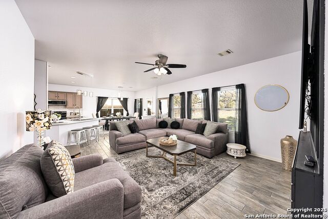 Image 7 of 32 For 8318 Braun Walk