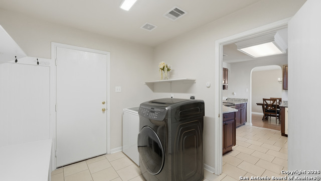 Image 13 of 45 For 7615 Allendate Peak