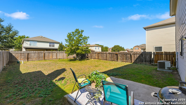 Image 36 of 45 For 7615 Allendate Peak