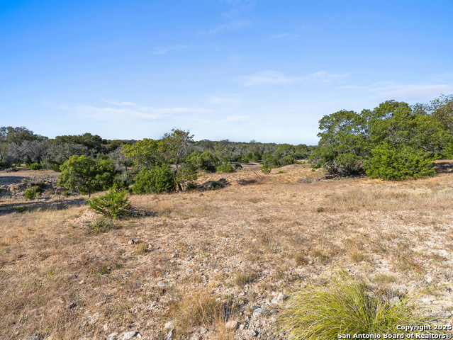 Listing photo id 20 for 1719 Fm 1376