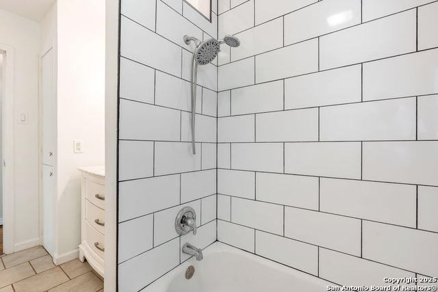 Image 12 of 20 For 407 Griggs  