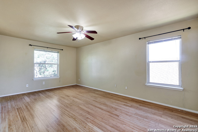 Image 15 of 25 For 8515 Shaenfield Pl