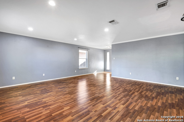 Image 3 of 25 For 8515 Shaenfield Pl