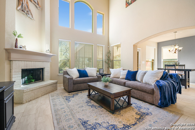 Image 19 of 48 For 577 River Chase