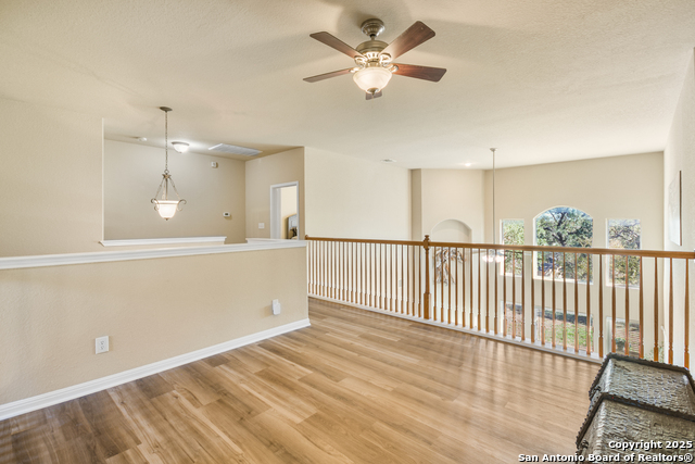 Image 27 of 48 For 577 River Chase