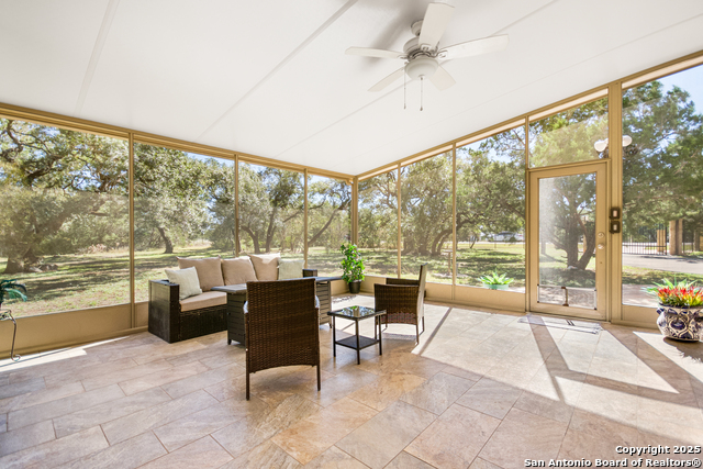 Image 37 of 48 For 577 River Chase