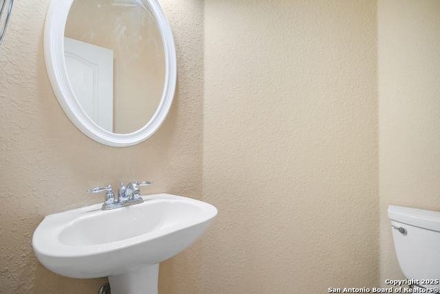 Image 9 of 48 For 577 River Chase