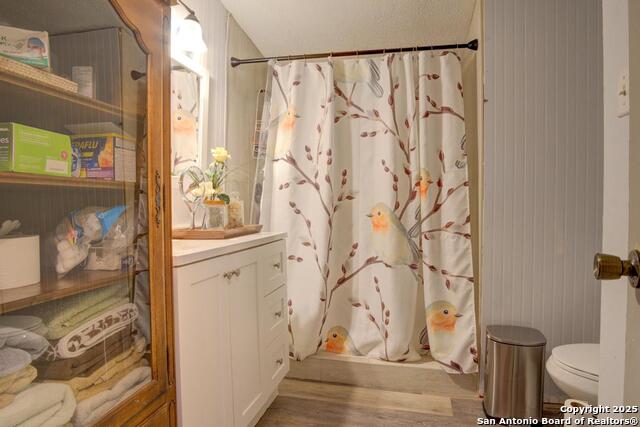 Image 7 of 12 For 1400 Elmhurst Dr.