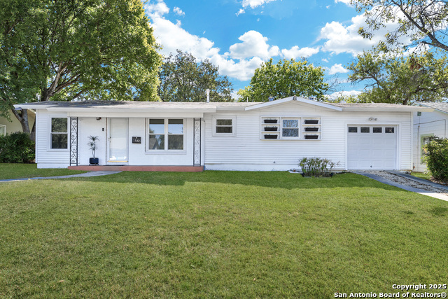 Details for 542 Williamsburg Place, San Antonio, TX 78201