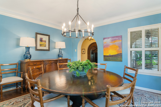 Listing photo id 16 for 123 Brittany