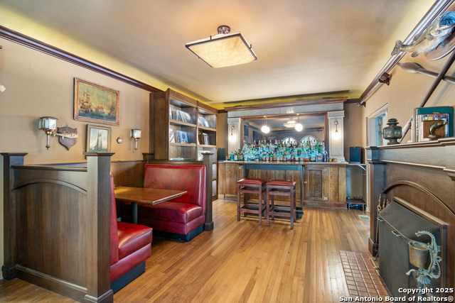 Listing photo id 19 for 123 Brittany