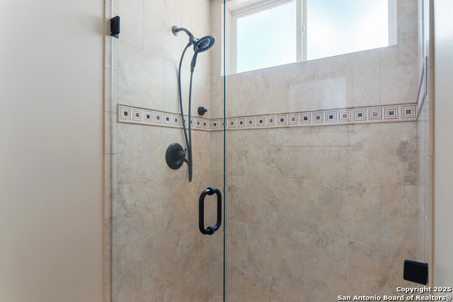 Listing photo id 26 for 123 Brittany