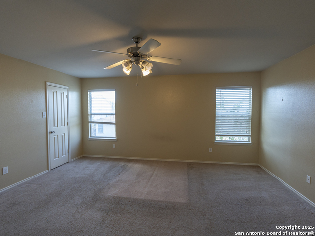 Listing photo id 14 for 3648 Tilden  