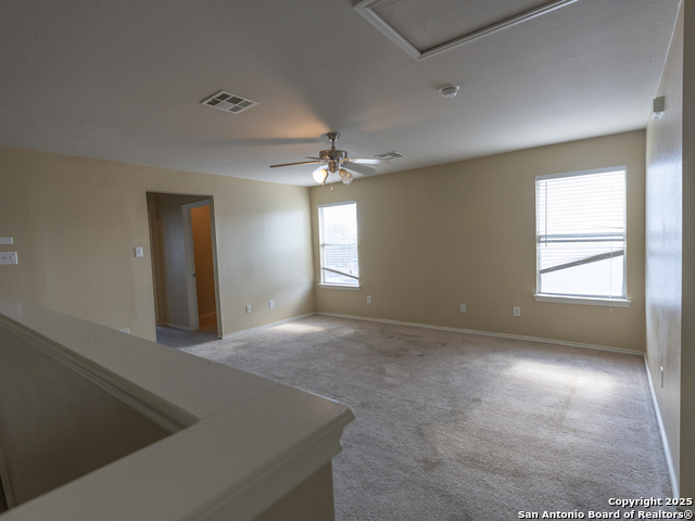 Listing photo id 16 for 3648 Tilden  