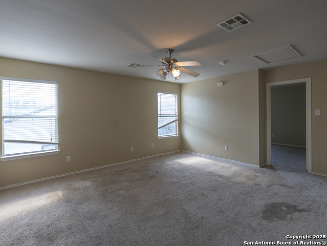 Listing photo id 17 for 3648 Tilden  