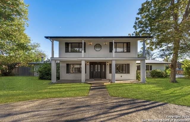 Details for 302 Weathercock, Windcrest, TX 78239