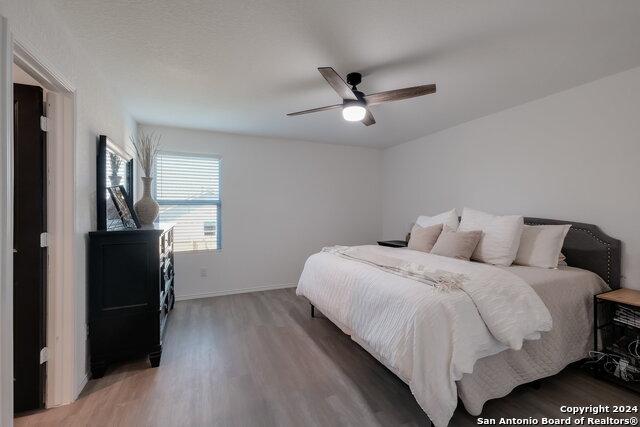 Image 19 of 22 For 4104 Waterfall Cv