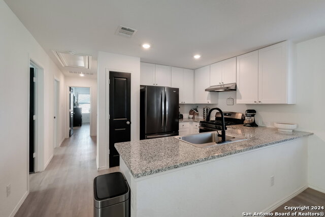 Image 7 of 22 For 4104 Waterfall Cv