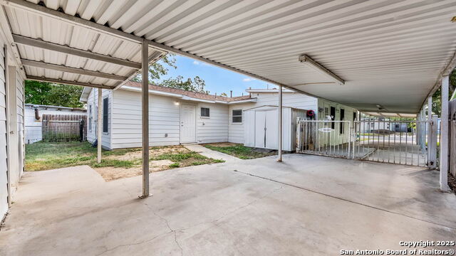 Image 15 of 21 For 243 Langford Pl