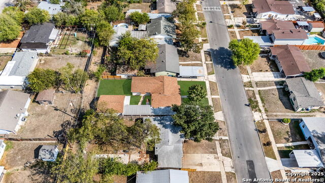 Image 20 of 21 For 243 Langford Pl