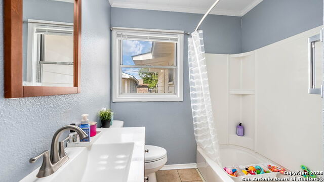 Image 9 of 21 For 243 Langford Pl