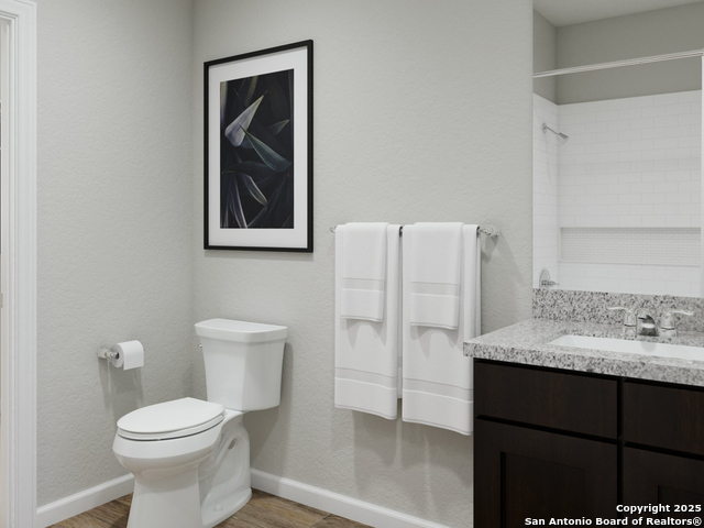 Image 12 of 25 For 11107 Luckenbach Loop