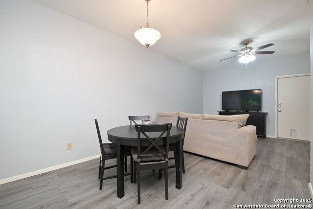 Image 3 of 10 For 5610 Stream Valley