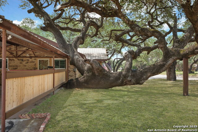 Image 11 of 59 For 102 Southgate