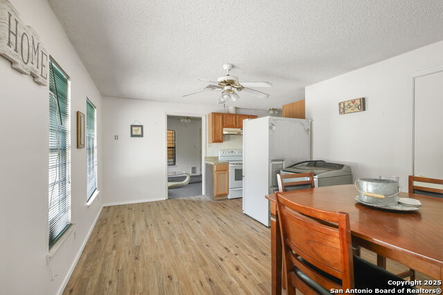 Image 41 of 59 For 102 Southgate