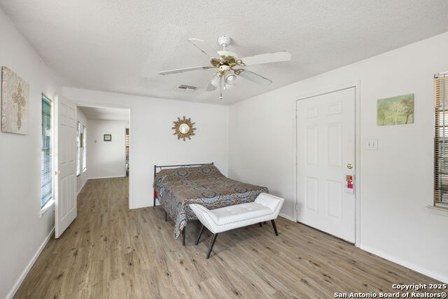 Image 43 of 59 For 102 Southgate