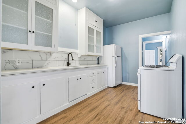 Listing photo id 2 for 438 W Kings Hwy