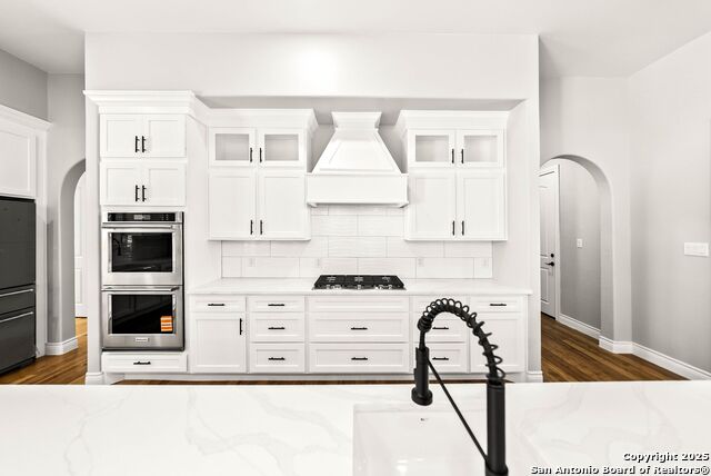 Image 17 of 45 For 1954 Venezia