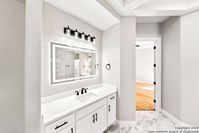 Image 23 of 45 For 1954 Venezia