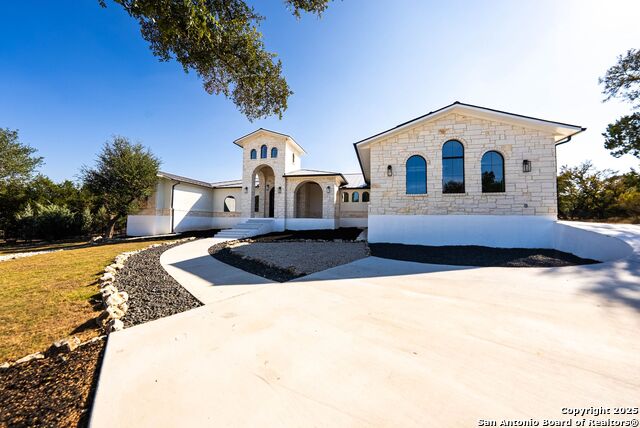 Image 3 of 45 For 1954 Venezia